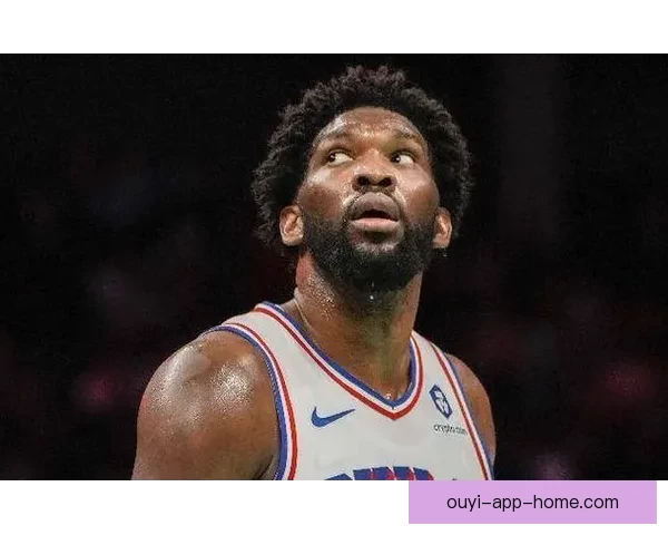 科尔谈梅尔顿拇指伤困扰第三节表现再次失常